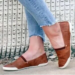 Frye Melanie Slip-On Loafers